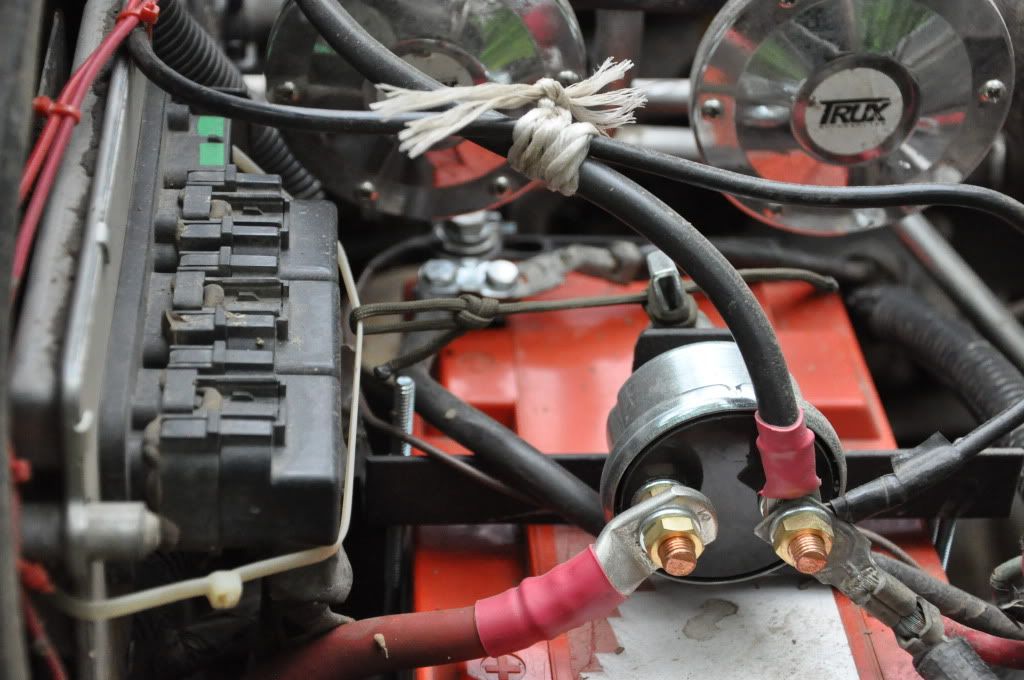 Lets see your power distribution blocks - Page 3 - JeepForum.com